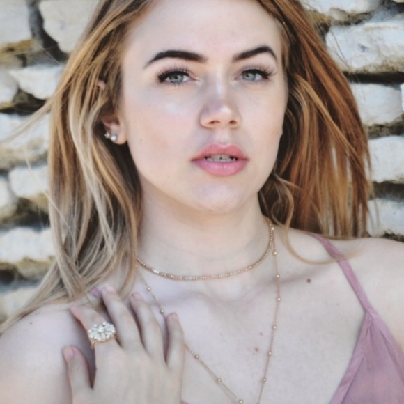 🌸flower 🌸 Cocktail Ring - Picture 3 of 6